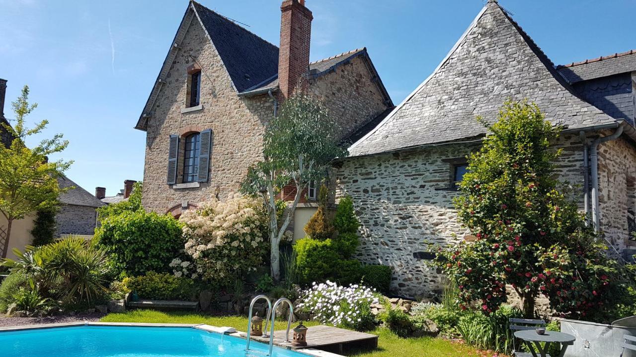 Chambres D'Hotes Le 1900 Val-Couesnon Exterior foto